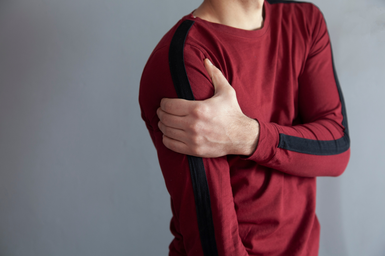 八尾市で肩の痛み四十肩・五十肩を再発させない|整体サロンcombu